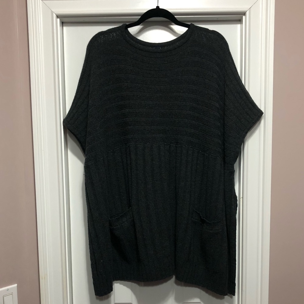 Charcoal Gray S/S Knit Poncho